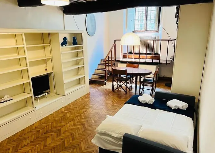 Ponte Vecchio Cozy Oltrarno Apartment