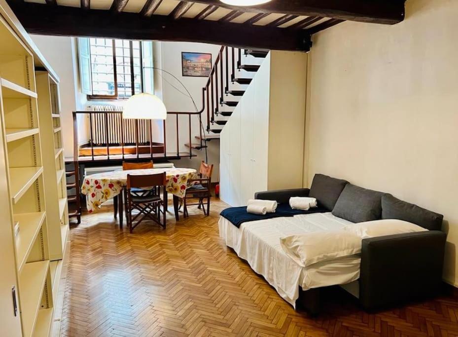 Apartment Ponte Vecchio Cozy Oltrarno Florence