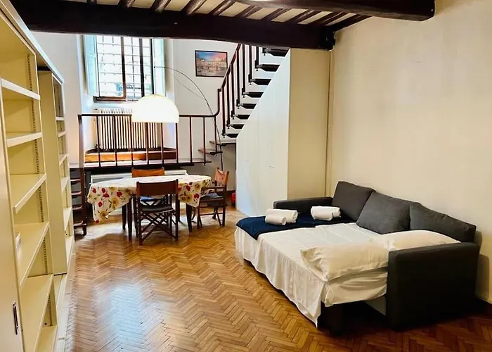 Ponte Vecchio Cozy Oltrarno Apartment